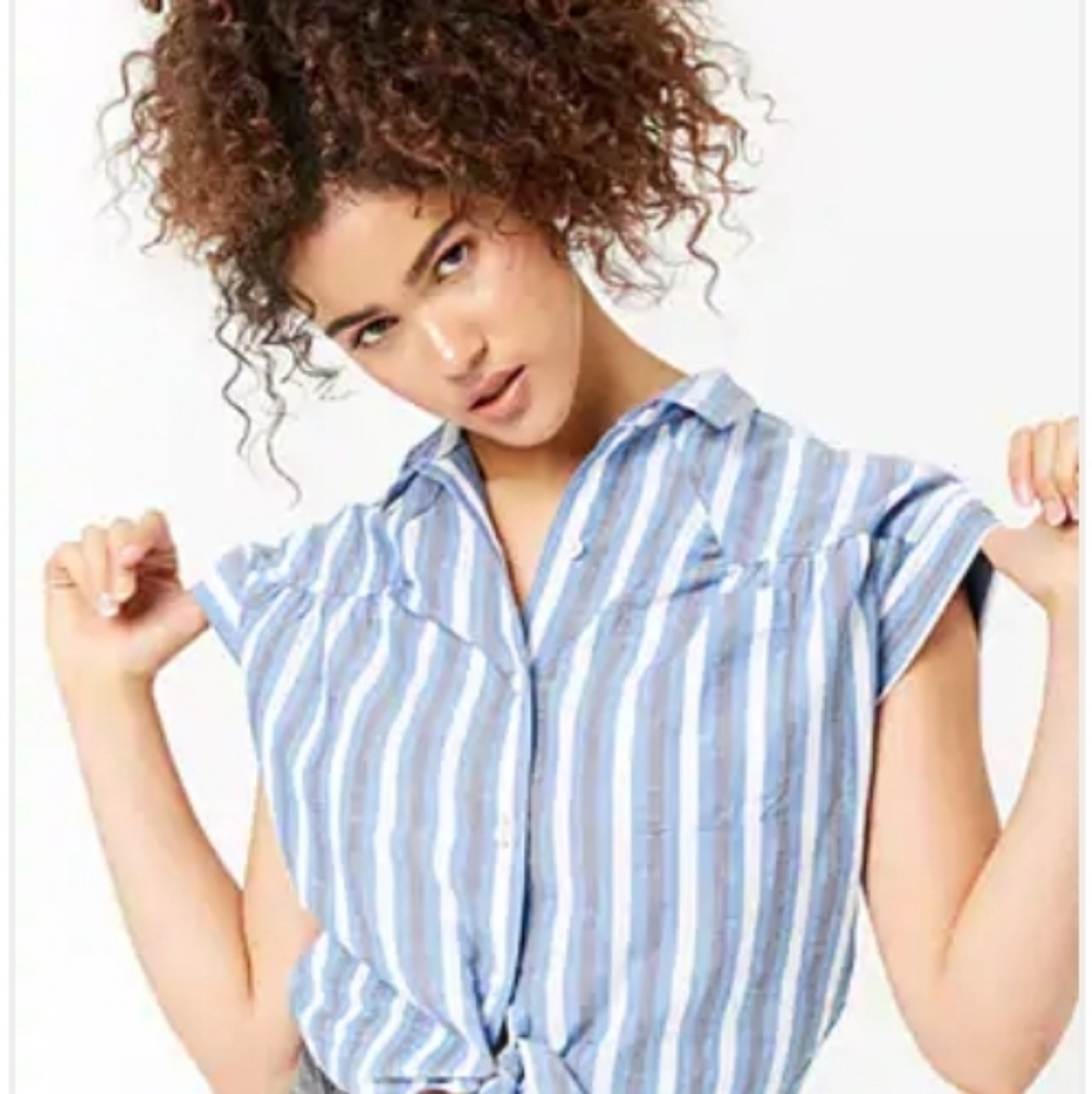 Striped pocket shirt